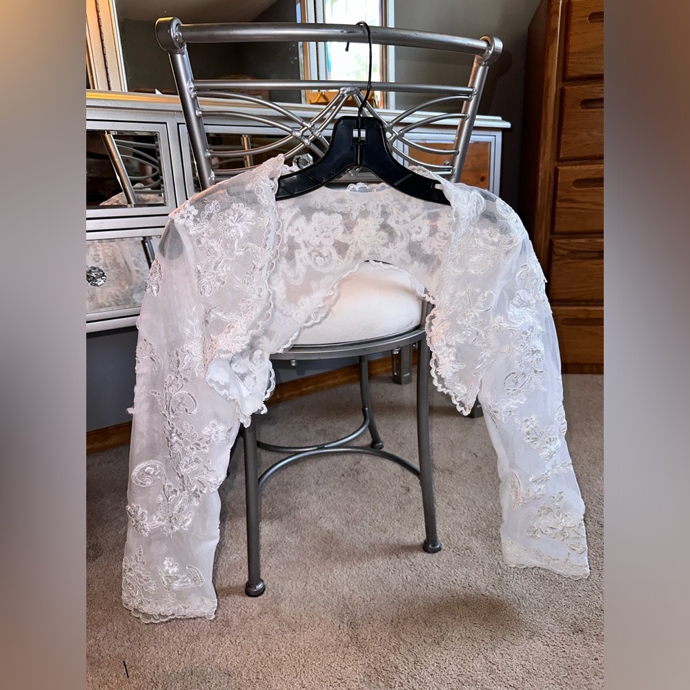 Lace Wedding Bolero